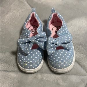 Chambray Velcro sneakers